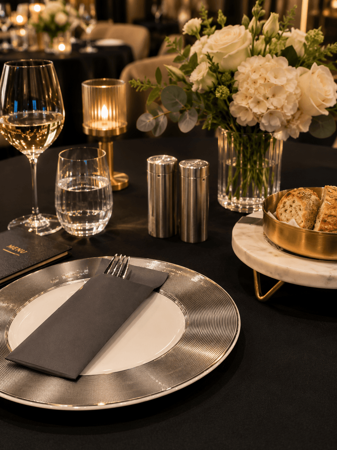 premium table setting